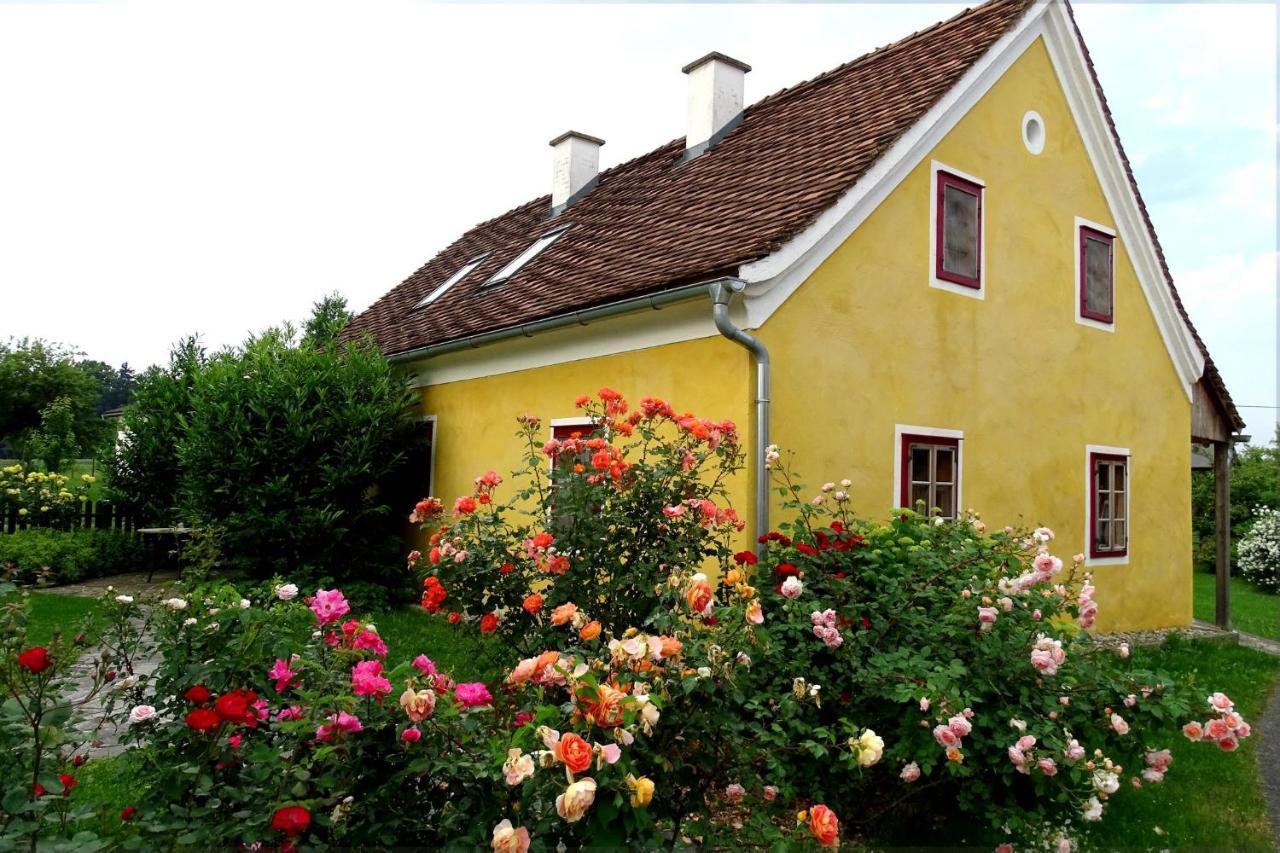Landlust-Ferienhaus Am Rosenhof Hartberg Zewnętrze zdjęcie
